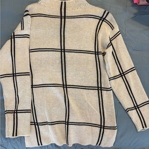 SHEIN Cream and Black Plaid Turtleneck Sweater